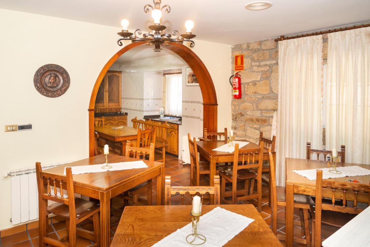 Gasthaus Casa Ravel Silleda Exterior foto